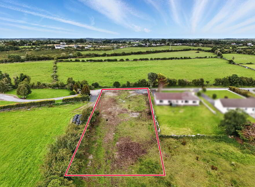 Moneymore, West, Oranmore