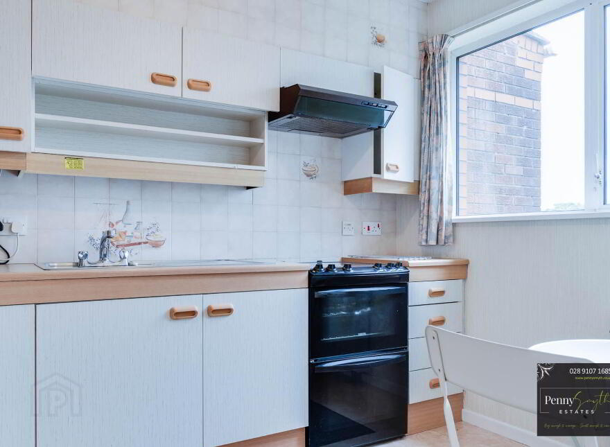 18 Ballyholme Court, Bangor, BT20 5QX