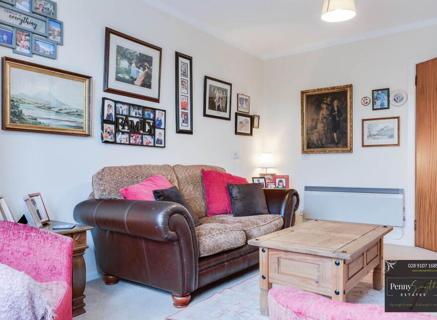18 Ballyholme Court, Bangor, BT20 5QX