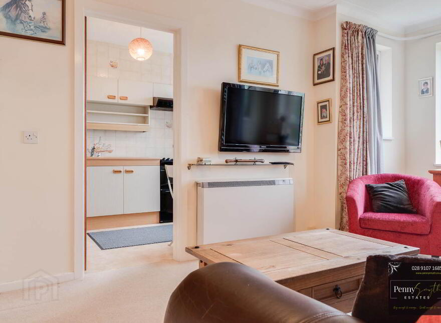 18 Ballyholme Court, Bangor, BT20 5QX