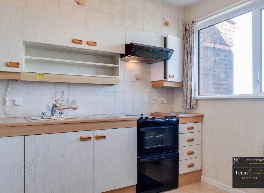 18 Ballyholme Court, Bangor, BT20 5QX