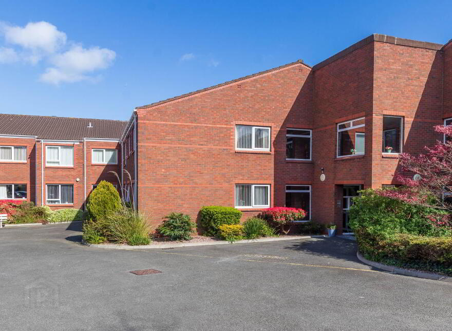 18 Ballyholme Court, Bangor, BT20 5QX