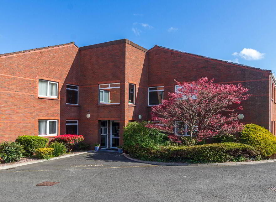 18 Ballyholme Court, Bangor, BT20 5QX