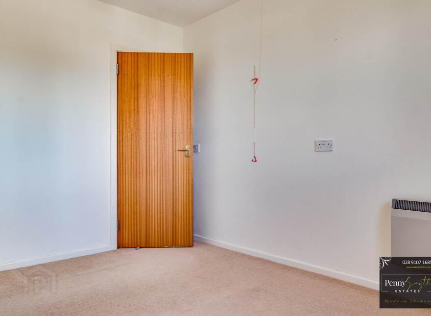 18 Ballyholme Court, Bangor, BT20 5QX