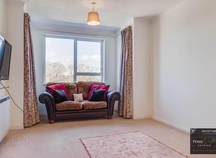 18 Ballyholme Court, Bangor, BT20 5QX