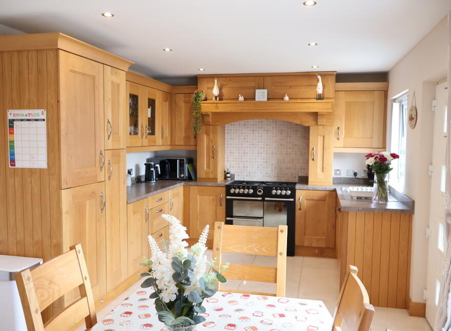 186 Meadowvale Park, Limavady, BT49 0SL