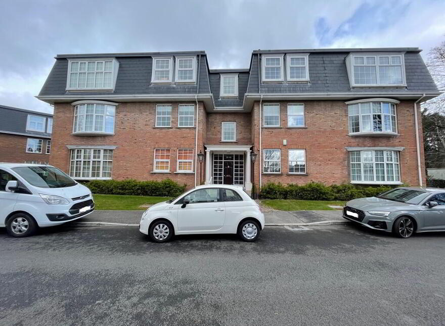 38 Thornhill Malone, Belfast, Belfast, BT9 6SS photo