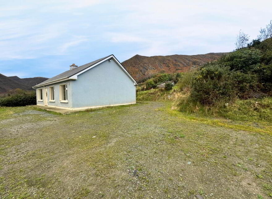 Shronebirrane, Lauragh, V93CD79 photo