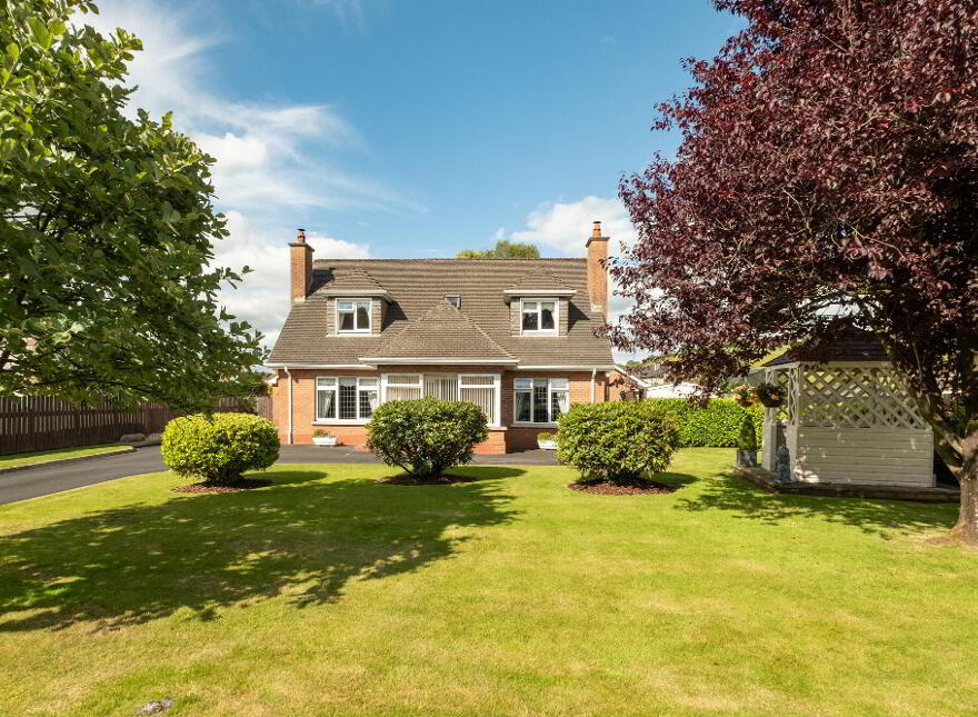 2 Station Brae, Ballinamallard, BT94 2ER photo