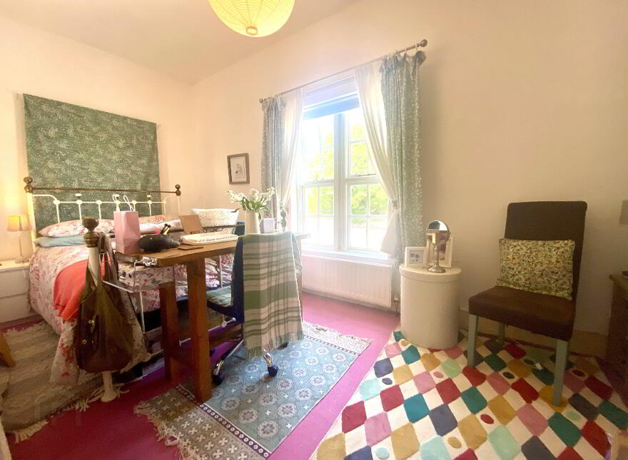 14 Belfast Road, Carrickfergus, BT38 8BU