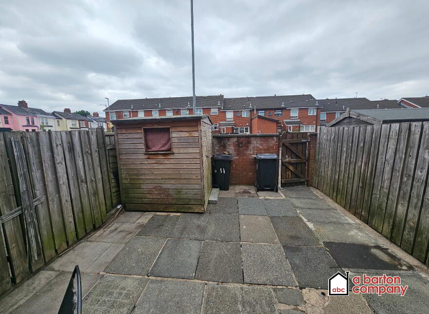 11 Canton Court, Ballymacarret, Belfast, BT6 9EL