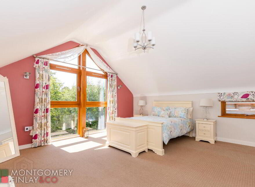 9 Waters Edge, Boa Island, Kesh, BT93 2EH