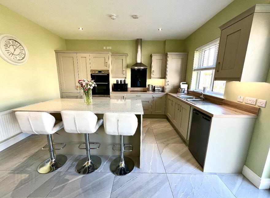 33 Beechhill View, Drumahoe, L'Derry, BT47 3FU