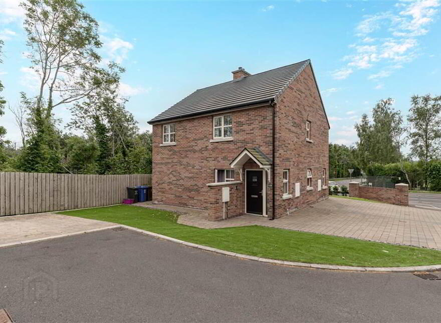 109 Upper Dunmurry Lane, Dunmurry, Belfast, BT17 0EP photo