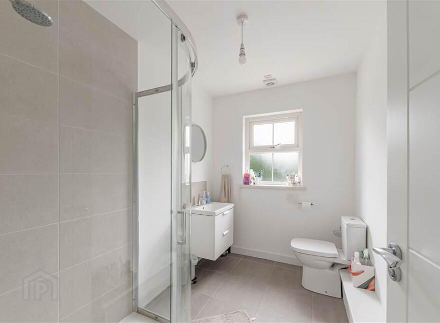 109 Upper Dunmurry Lane, Dunmurry, Belfast, BT17 0EP