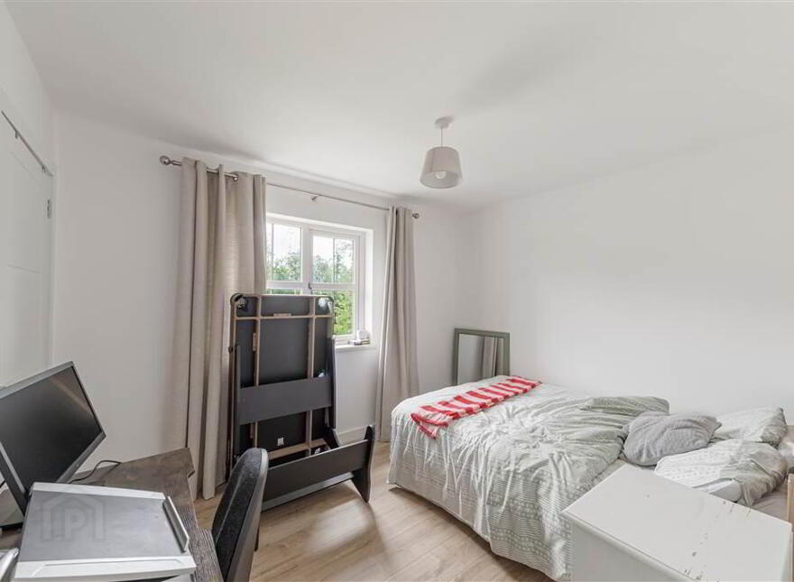109 Upper Dunmurry Lane, Dunmurry, Belfast, BT17 0EP
