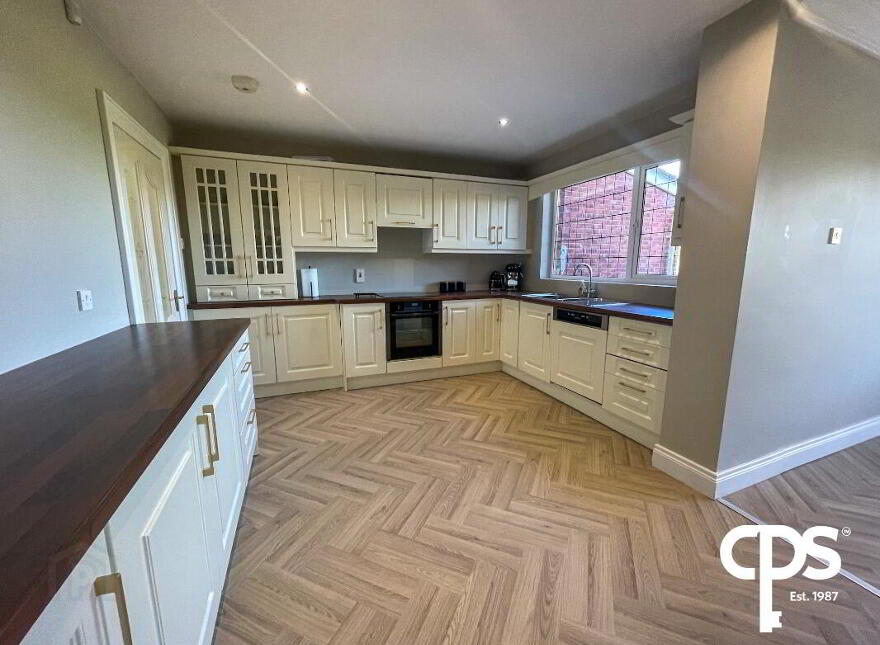 8 Rockvale, Rock Road, Armagh, BT60 3JG