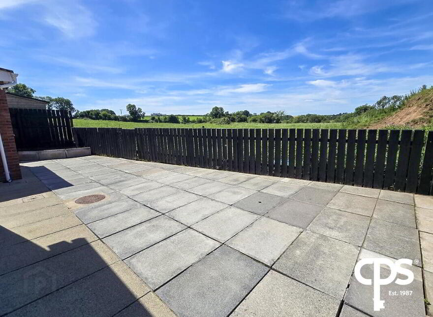 8 Rockvale, Rock Road, Armagh, BT60 3JG