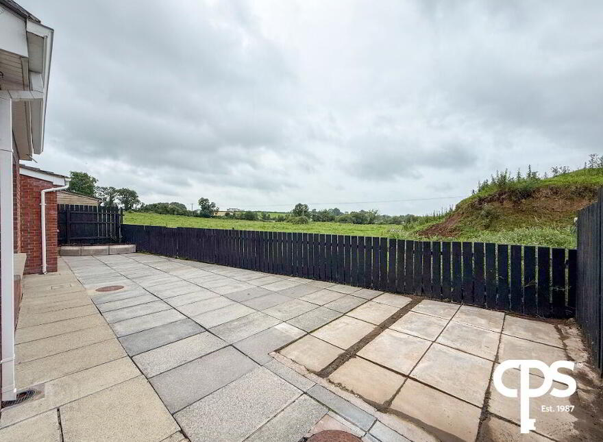8 Rockvale, Rock Road, Armagh, BT60 3JG