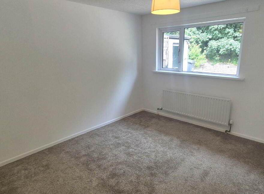 48 Ardnashee, Derry, BT48 7QG