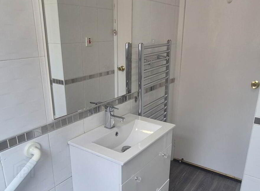 48 Ardnashee, Derry, BT48 7QG