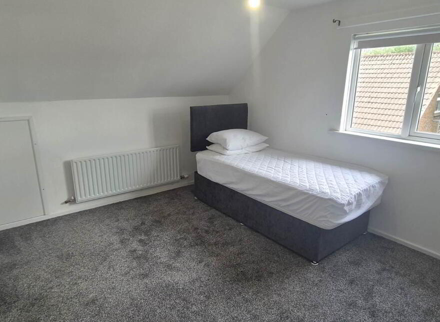 48 Ardnashee, Derry, BT48 7QG