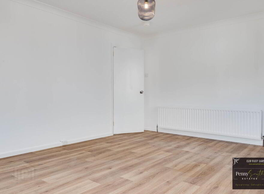 6 Hillside Park, Bangor, BT19 6TU