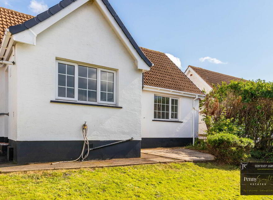 6 Hillside Park, Bangor, BT19 6TU