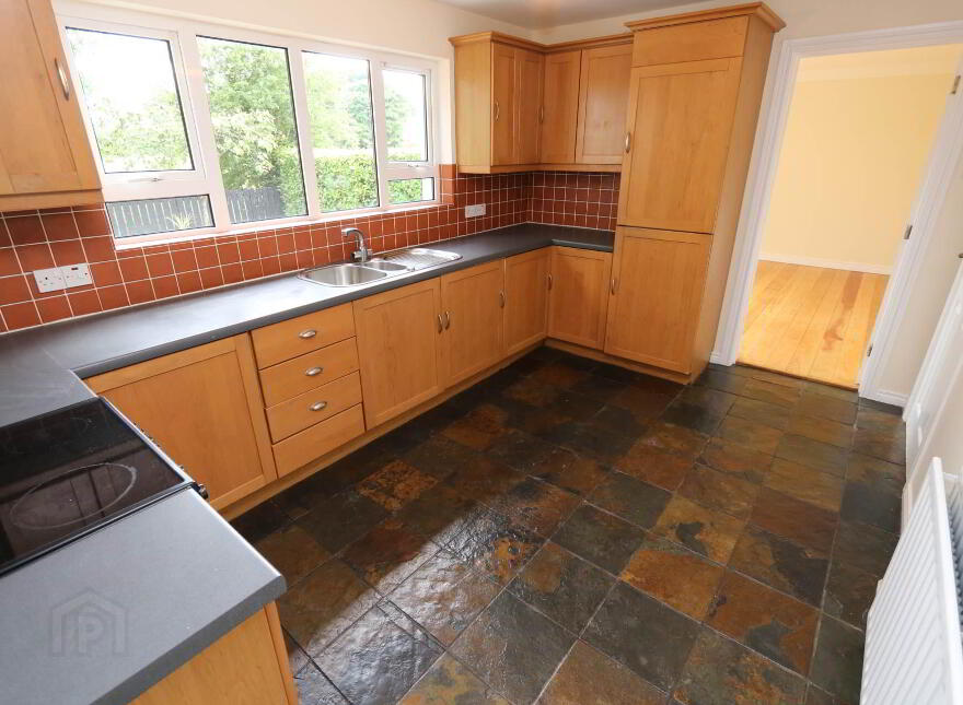 18 Edfield Park, Fivemiletown, BT75 0QN