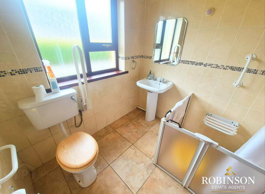 Creeslough, Creeslough, F92D6D5