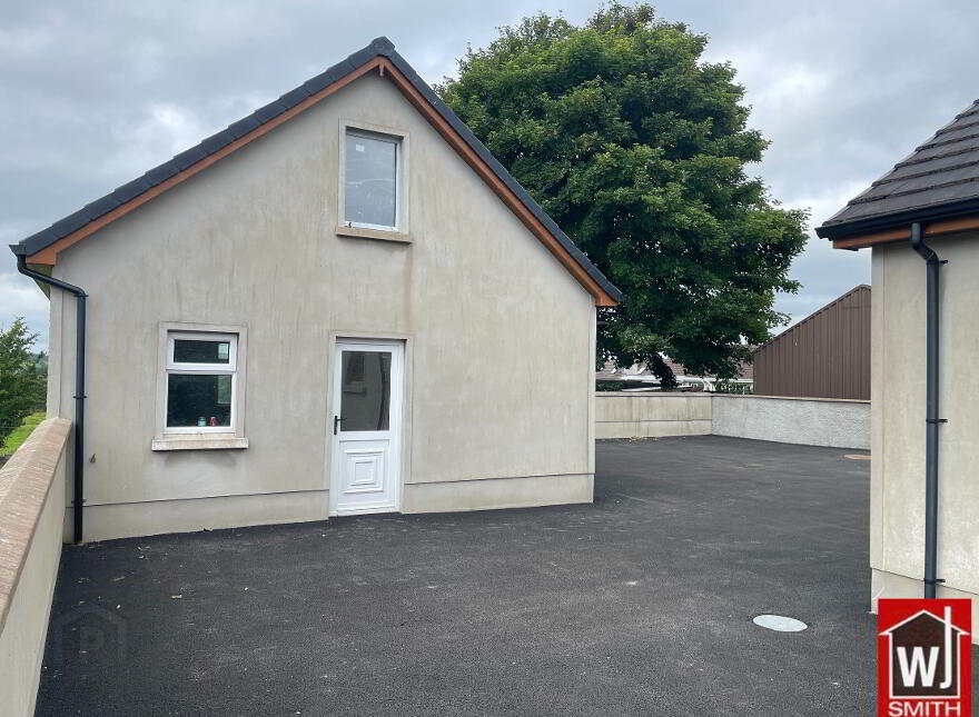 18 Main Street, Killen, Castlederg, BT81 7SE