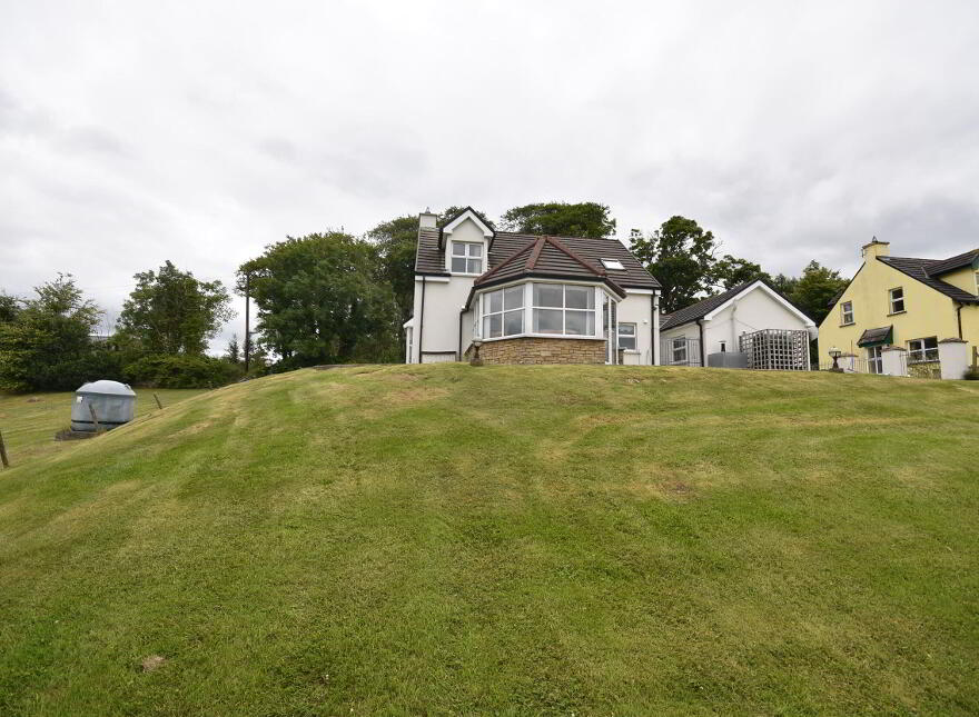 The Oaks", 9 Wood Brook, Kinneagar, Rathmullan, F92TK64