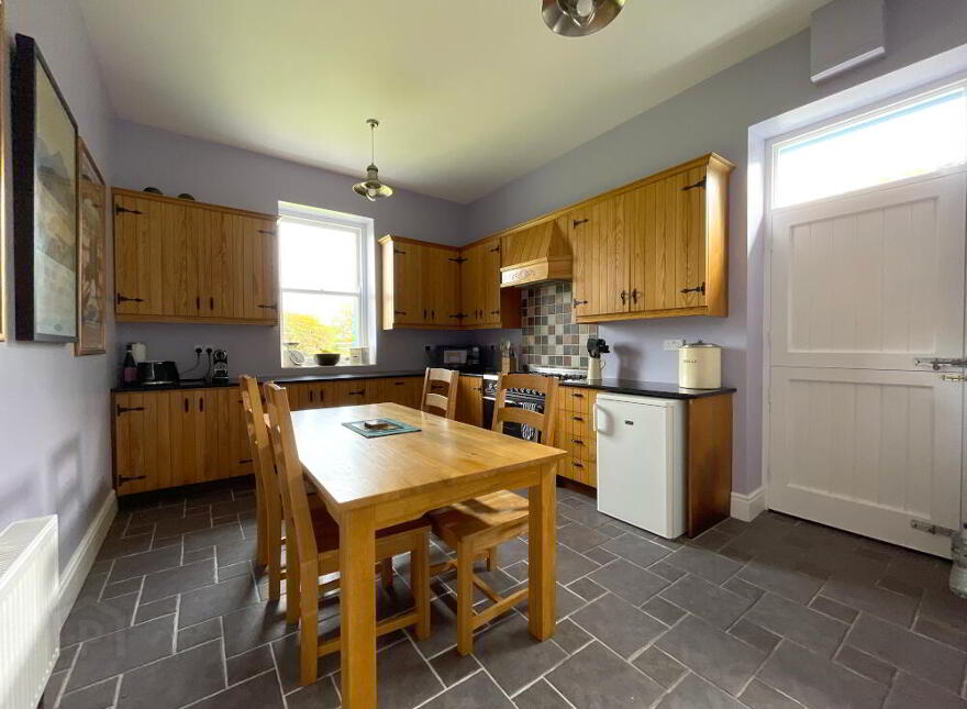 Foirnis, Burtonport