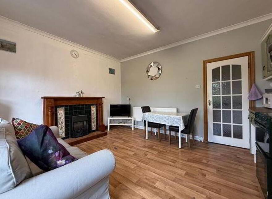 Barrack Street, Ballaghaderreen, F45R838