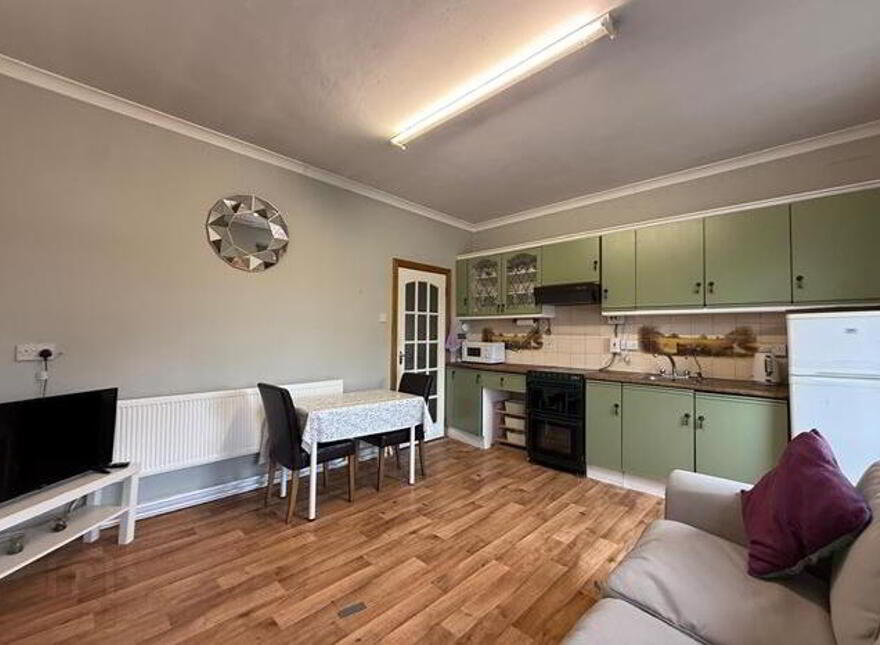 Barrack Street, Ballaghaderreen, F45R838