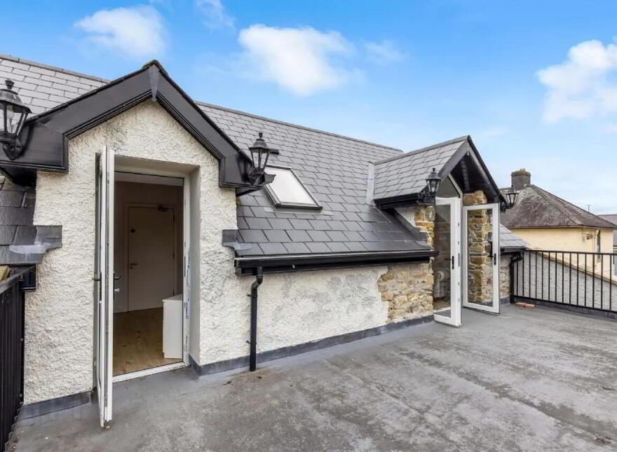 The 1881, Main Street, Smithborough, H18E897