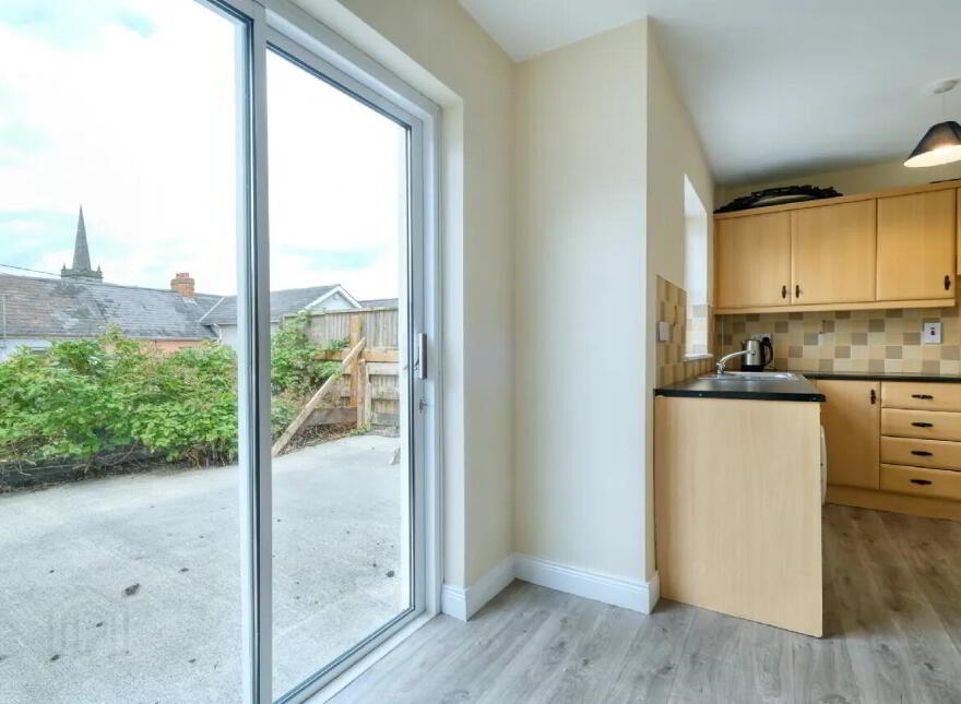 2 Camlin Mews, Longford Town, N39F5K3