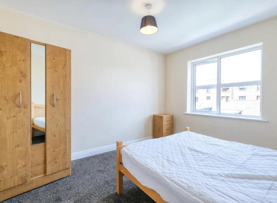 2 Camlin Mews, Longford Town, N39F5K3