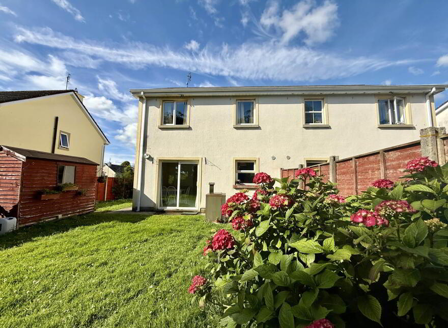22 Hazel Hill Downs, Ballyhaunis, F35YP71