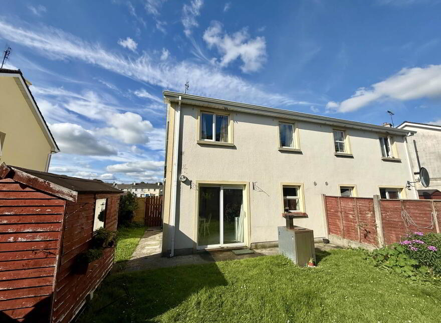 22 Hazel Hill Downs, Ballyhaunis, F35YP71