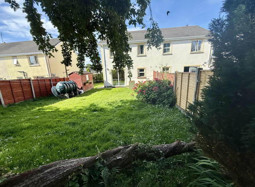 22 Hazel Hill Downs, Ballyhaunis, F35YP71