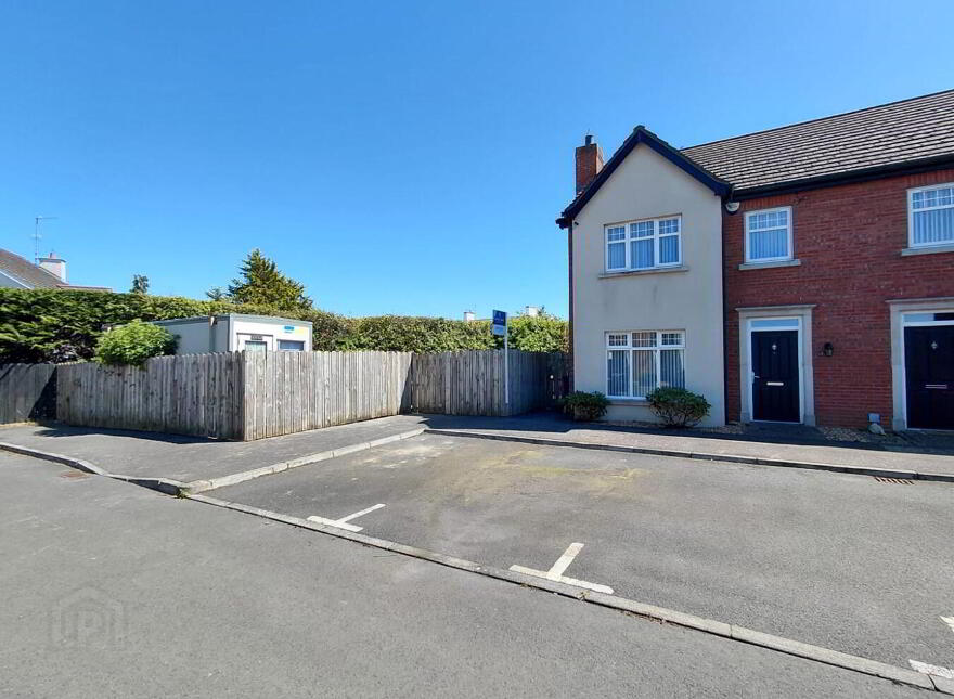 7 Beechfield Hall, Dollingstown, BT66 7UR photo