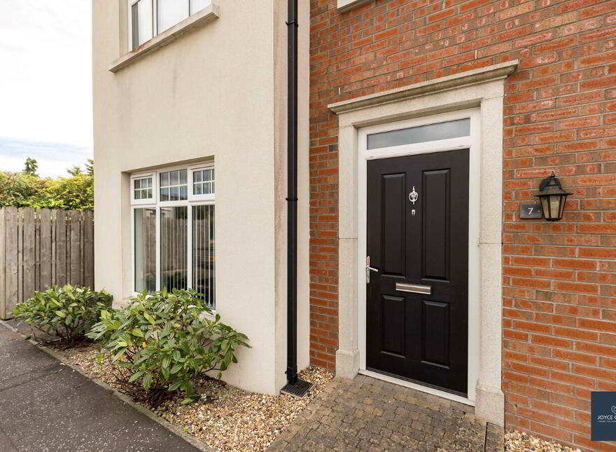 7 Beechfield Hall, Dollingstown, BT66 7UR