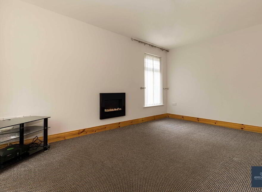 7 Beechfield Hall, Dollingstown, BT66 7UR