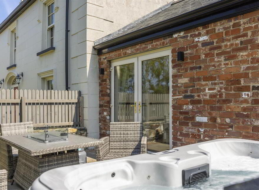 The Farm House, 6 Corrstown Lane, Portrush, BT56 8FX