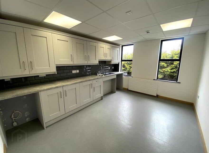 33 Dargan Road, Belfast, BT3 9JU