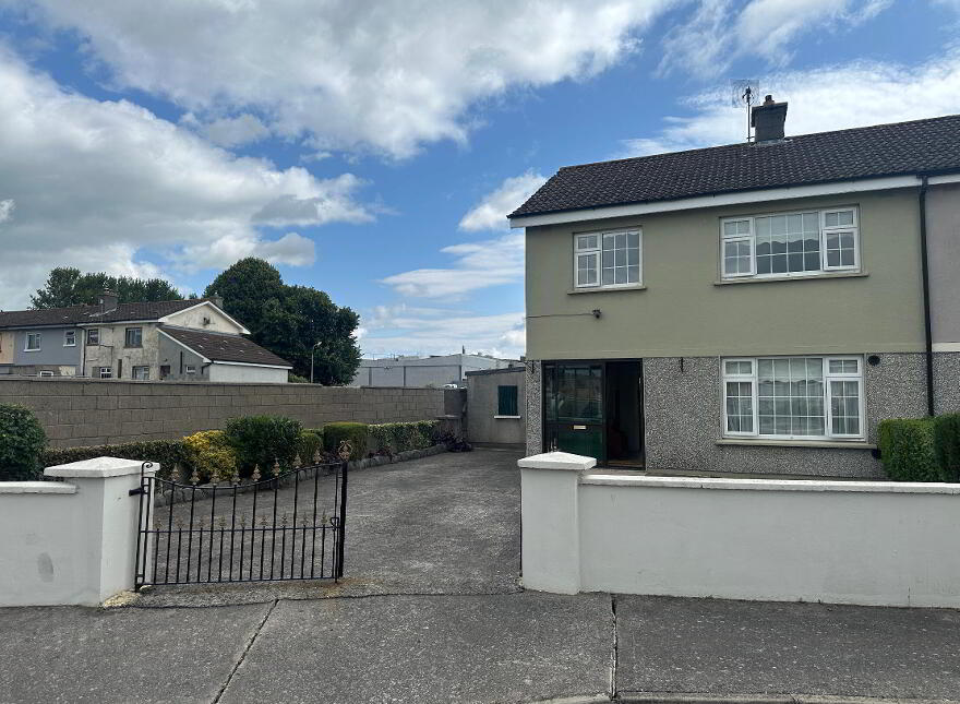 8 Strylea, Fethard, E91WE09 photo