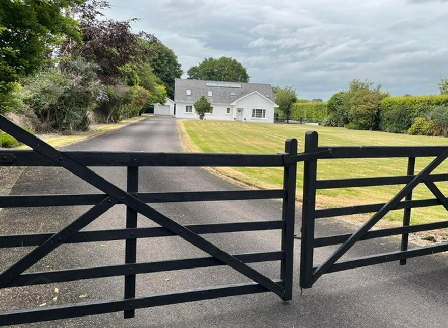 Station Road, Ballyhooly, Mallow, P51WV00