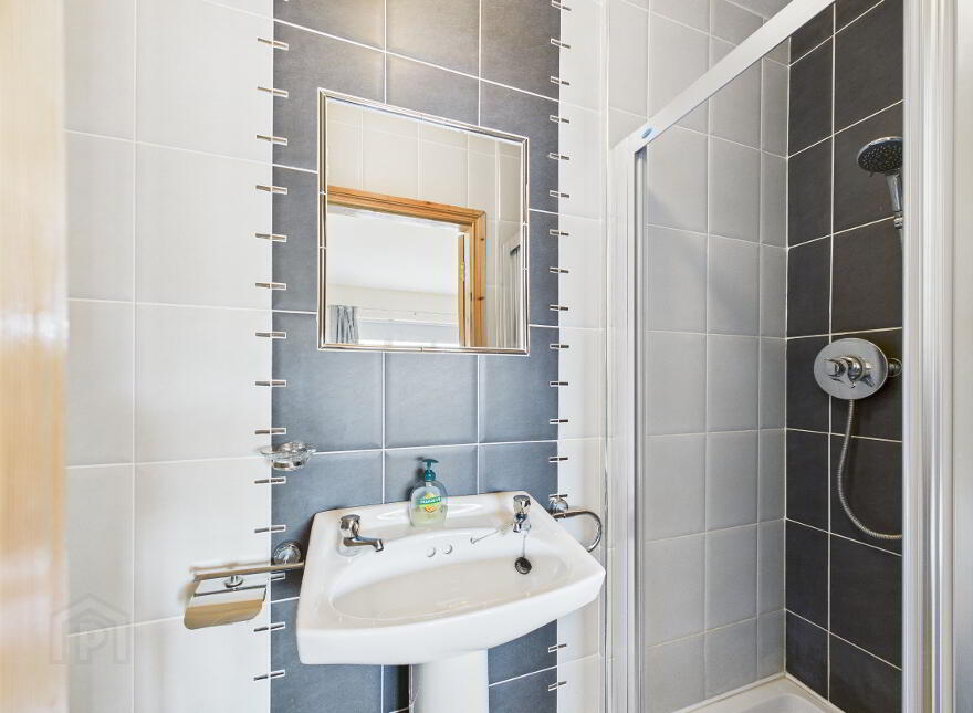 5 Ard Abhainn, Ballyhooly, P51CY98