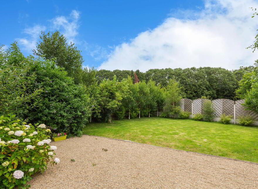 6 Enniskerry Road, Jamestown Cottages, Stepaside, Dublin, D18
